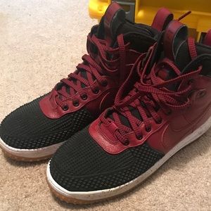 SF Airforce 1 mid high tops burgundy